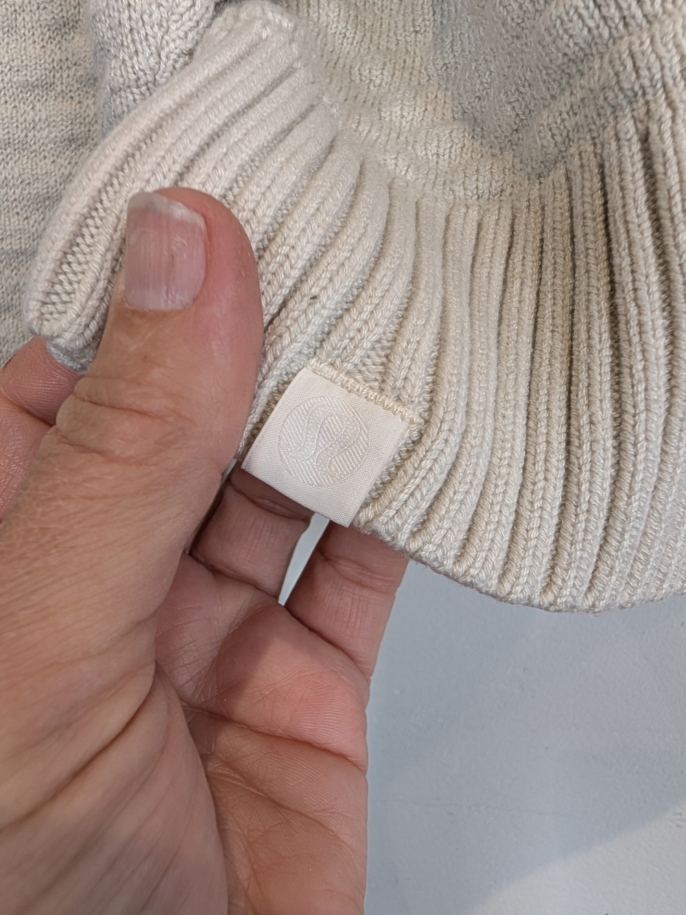 Lululemon Classic Textured Crewneck Sweater, Size Small - Picture 3 of 3